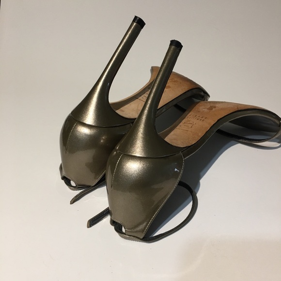 Stuart Weitzman Metallic Nudistsong Heel Sandals Size 8 - Picture 10 of 11